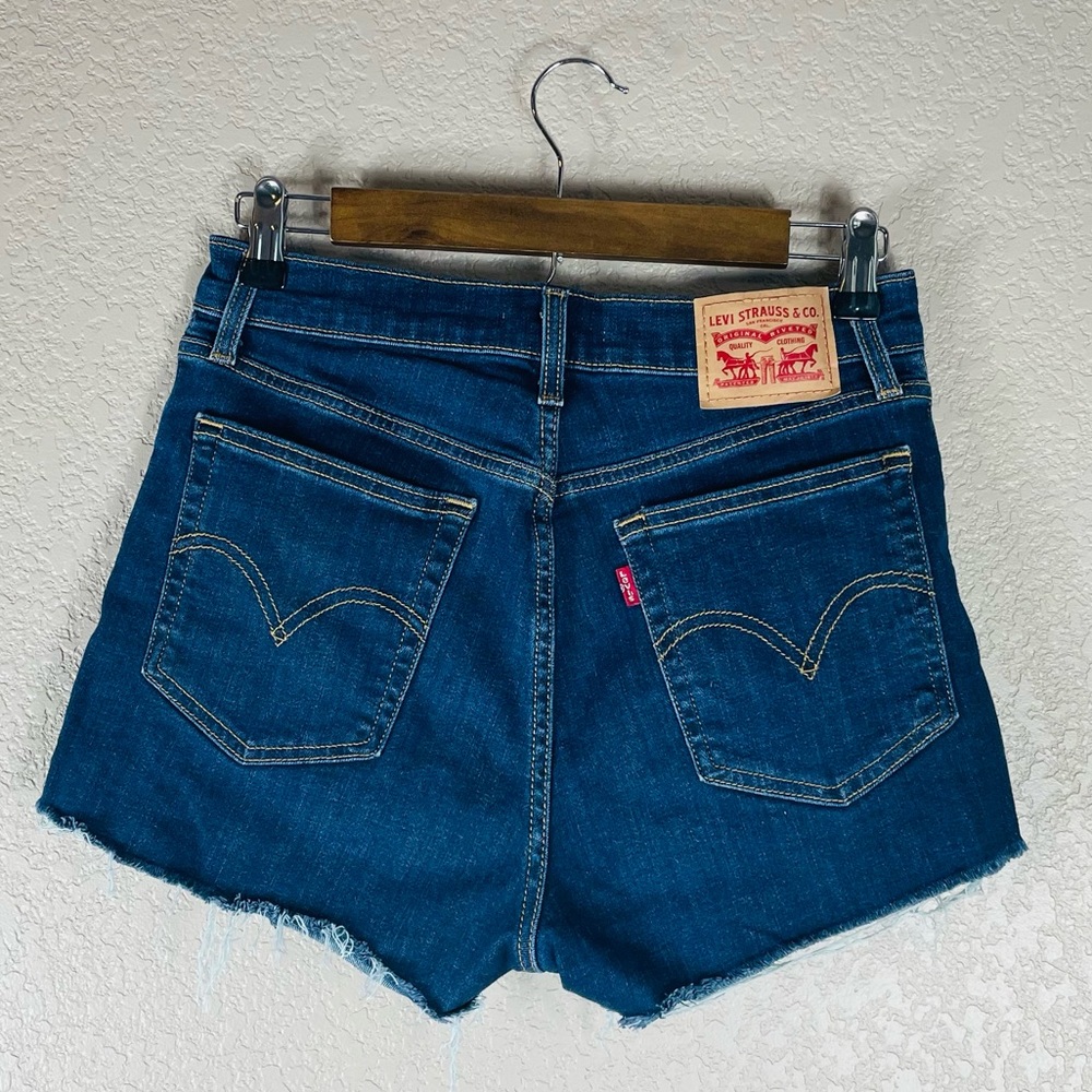 Dark Denim High-waisted Levi's